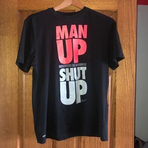 Nike men’s t-shirt